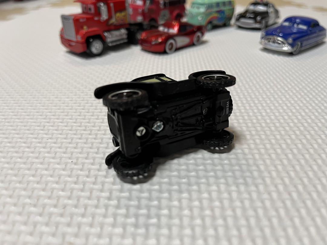 マテル プレシジョン入り カーズ ミニカー 10台セット 光る機能