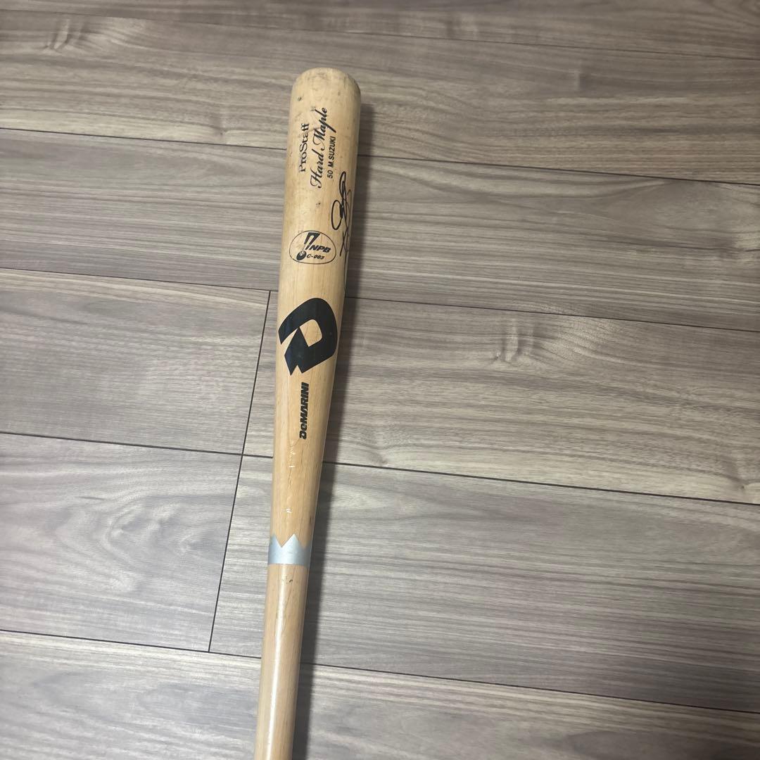 広島東洋カープ　鈴木将光選手サイン入りバット