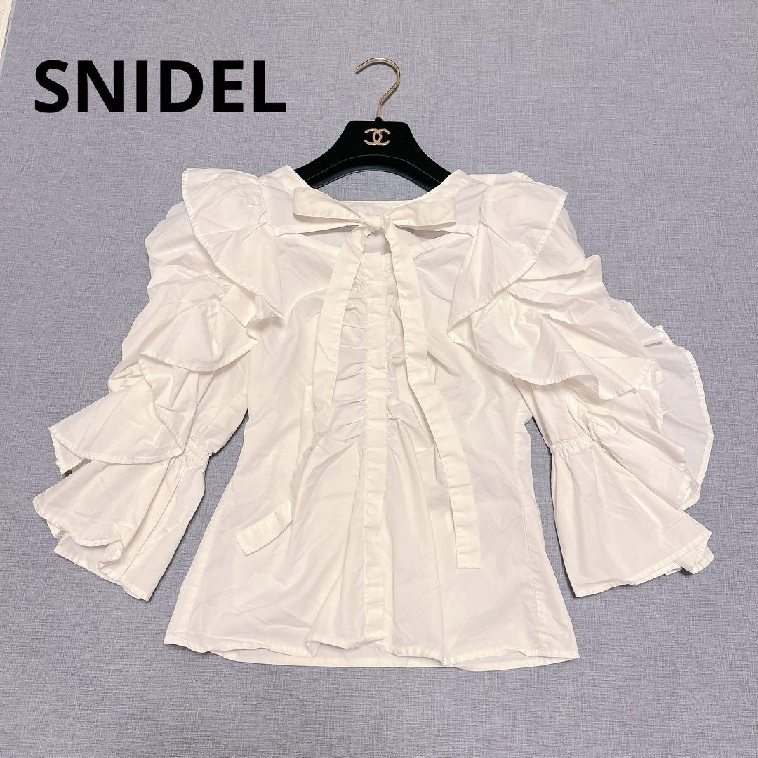snidel フロント スリット ボウタイ ブラウス フリル リボン シャツ 白