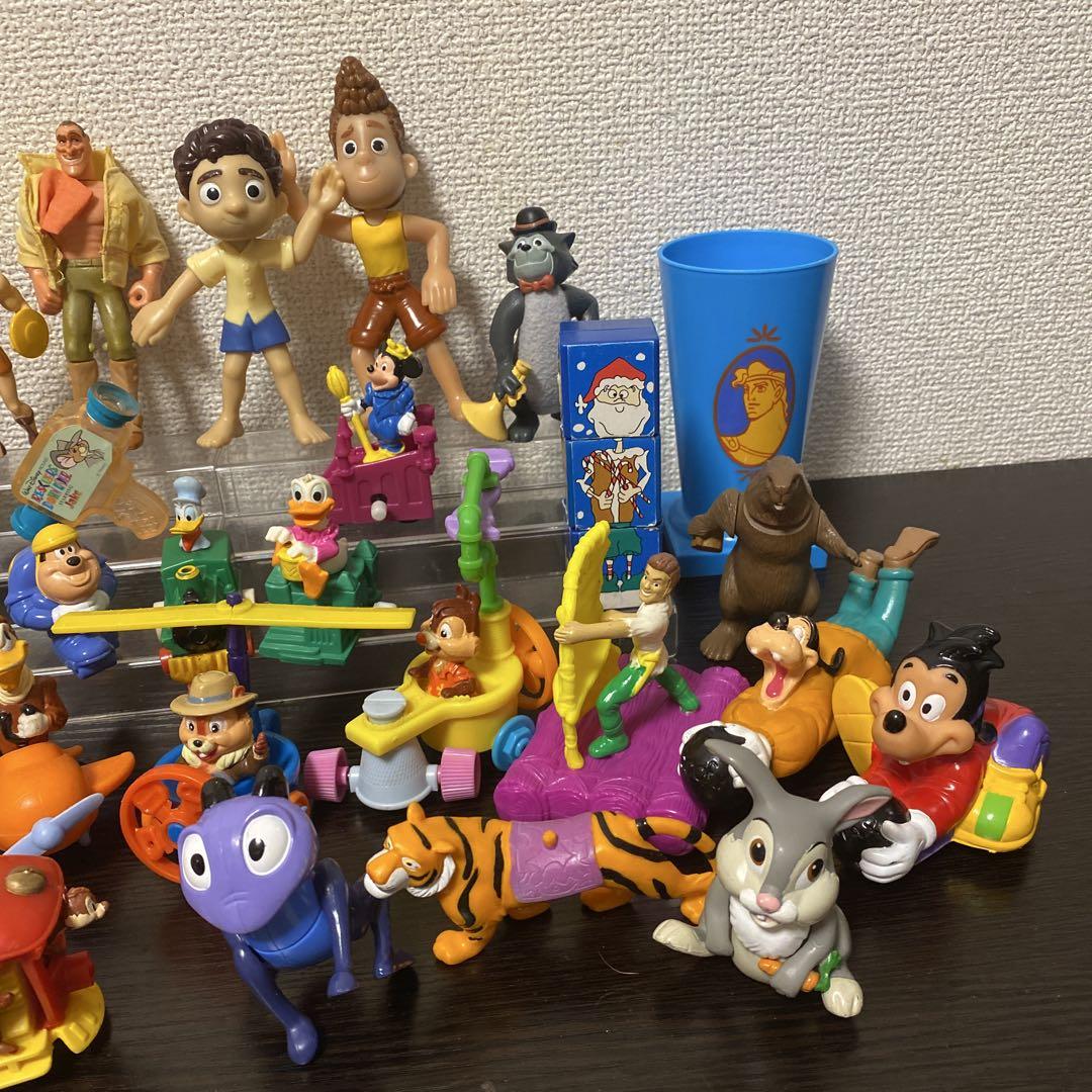 Disney マクドナルド ハッピーミールトイ 32点セット Disney マクドナルド ハッピーミールトイ 32点セット - メルカリ