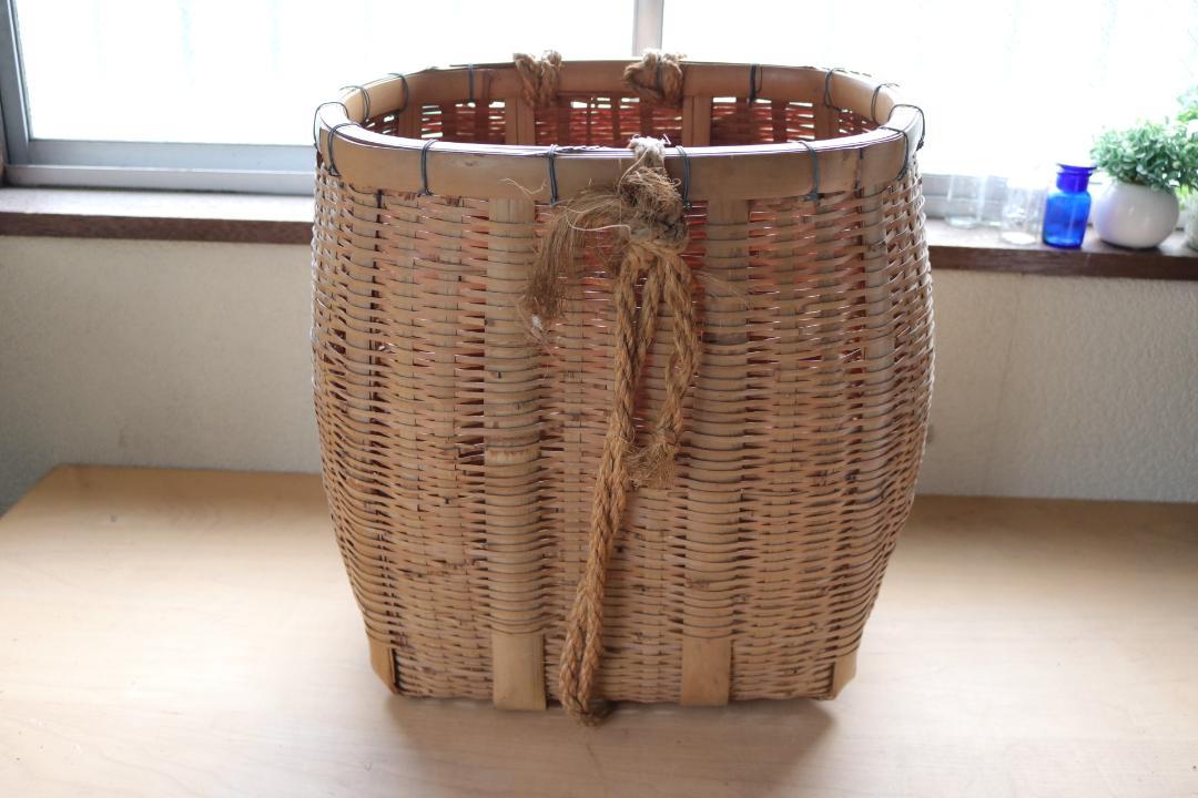 昭和レトロ 古い 背負子 背負い籠 篭 竹製 古道具 農具
