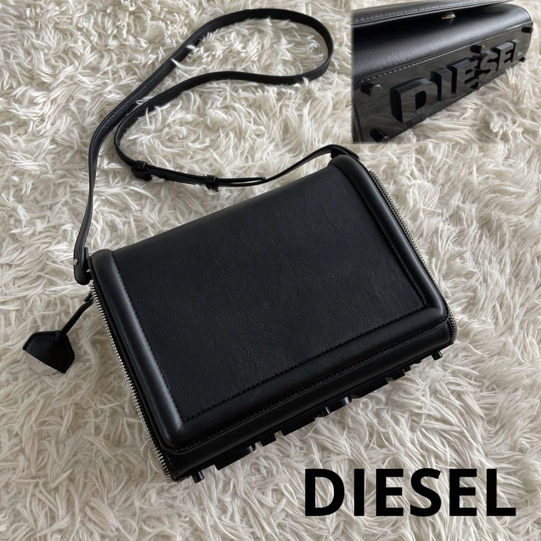 未使用級】DIESEL ミディアム クロスボディショルダーバッグ レザー 黒 - メルカリ 未使用級】DIESEL ミディアム クロスボディショルダーバッグ レザー 黒 - メルカリ