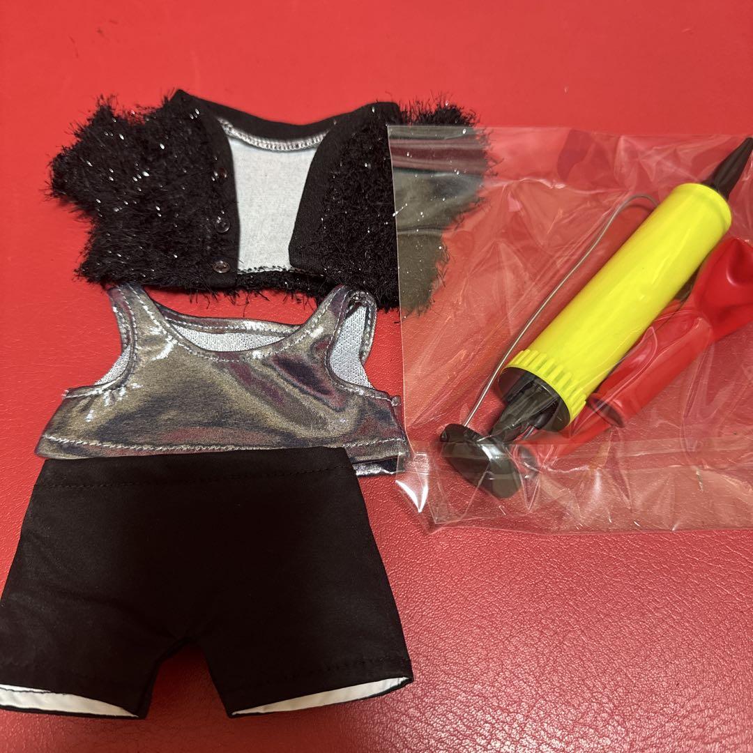 肖战 シャオジャン 20cmぬいぐるみ本体 服付き