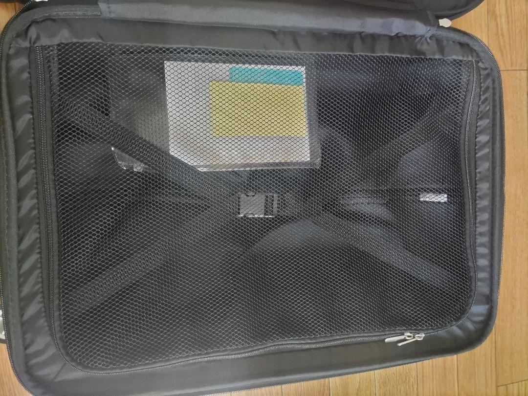 新品 [エース] スーツケース プリズム ネイビー　М　日本製 拡張可能