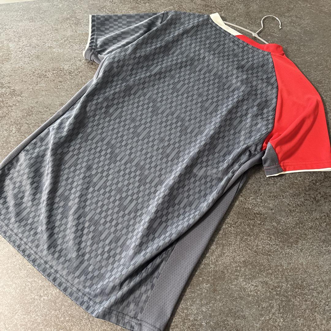 美品　YONEX バドミントンゲームシャツ　ユニS