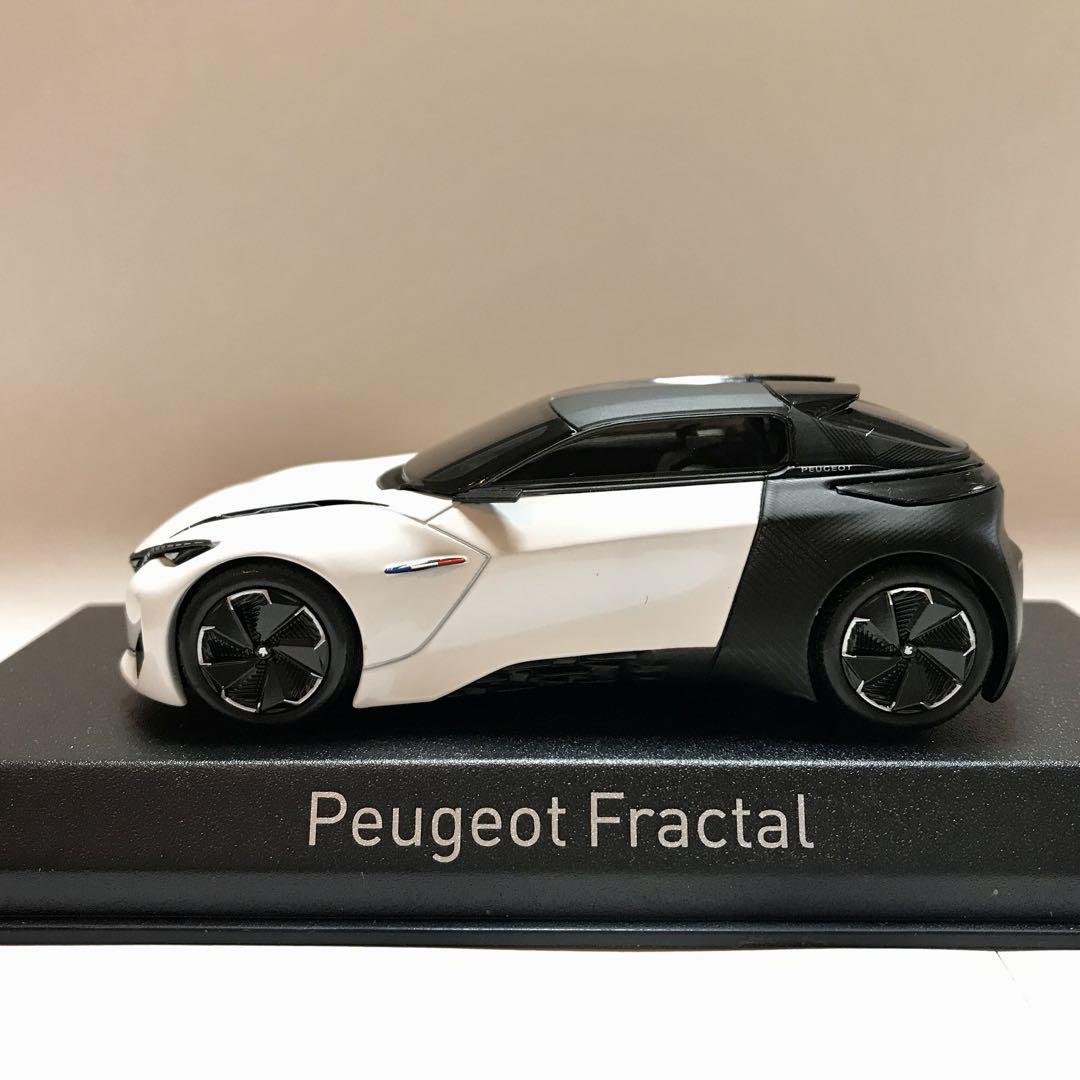 プジョー　コンセプトカー フラクタル　クーペバージョン