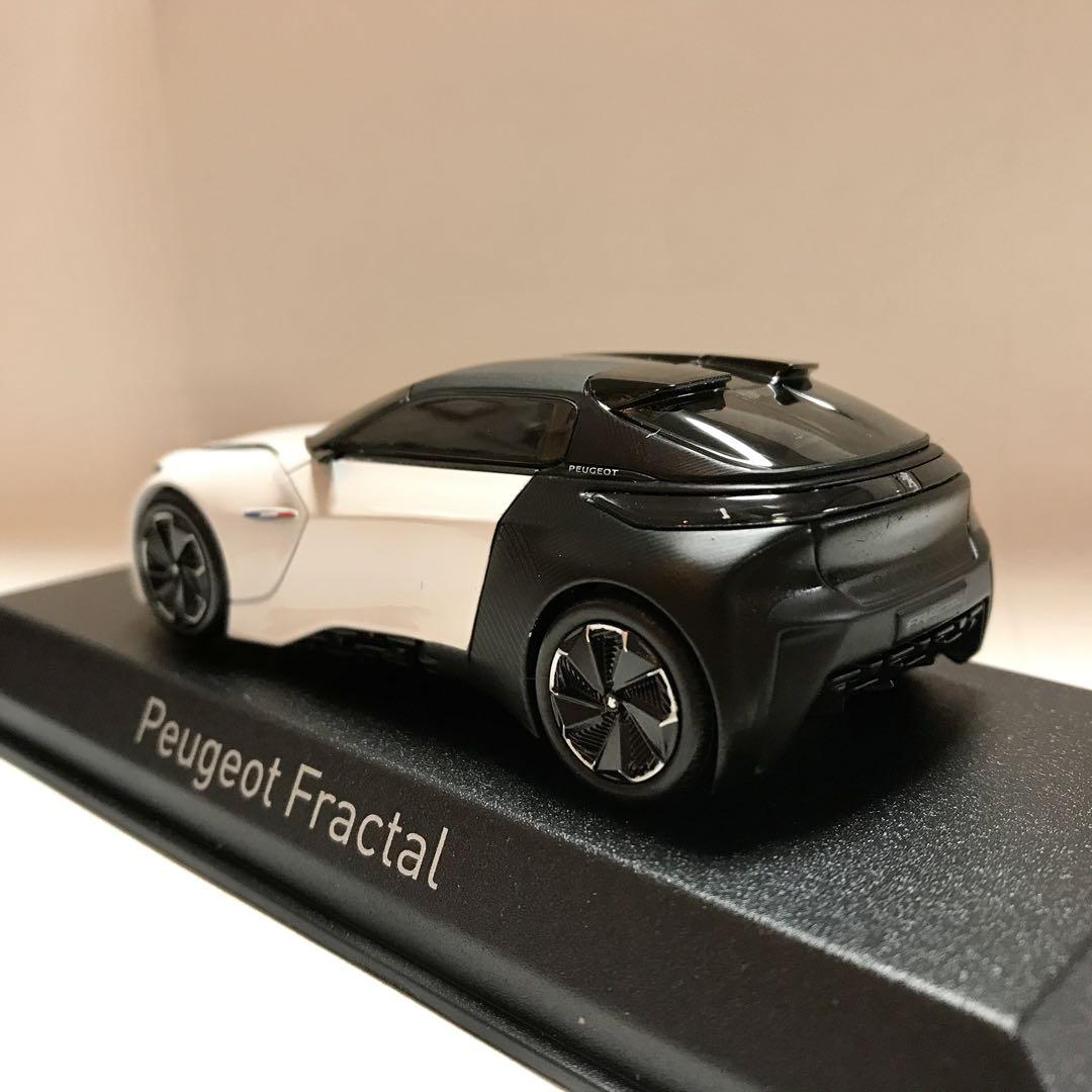 プジョー　コンセプトカー フラクタル　クーペバージョン