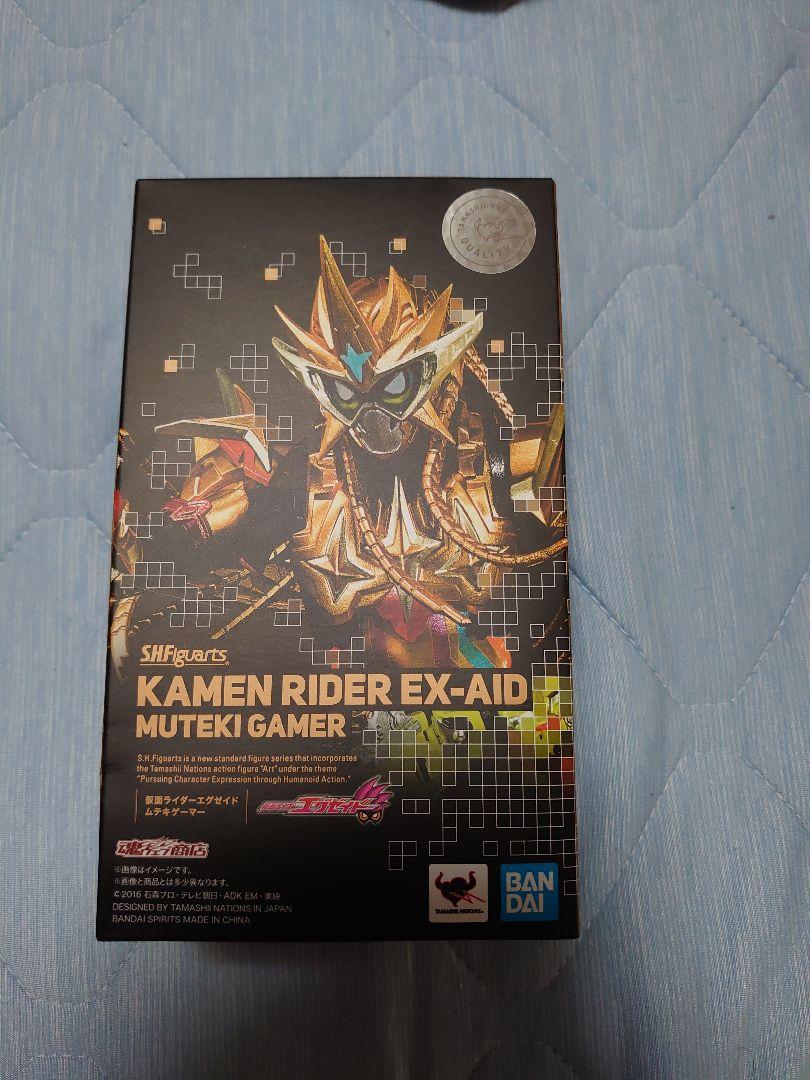 仮面ライダーエグゼイド　ムテキゲーマー　フィギュアーツ