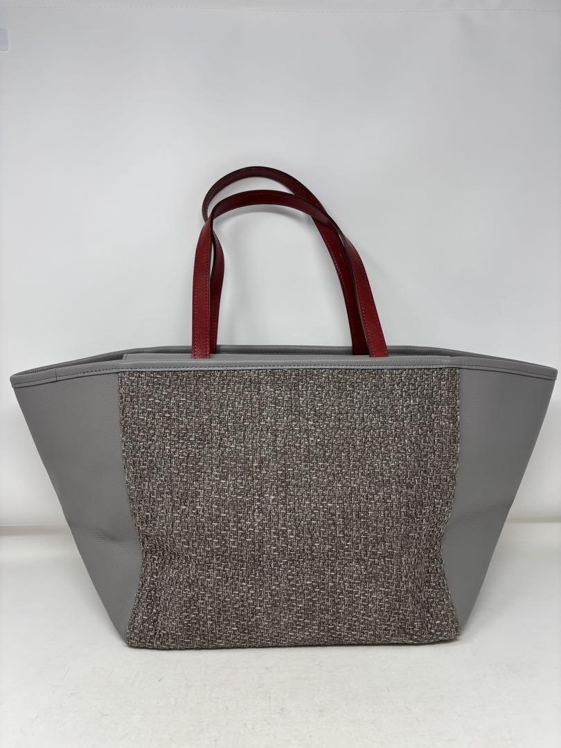 A455 A.D.M.J. 香水瓶 トートバッグ A455 A.D.M.J. 香水瓶 トートバッグ - メルカリ