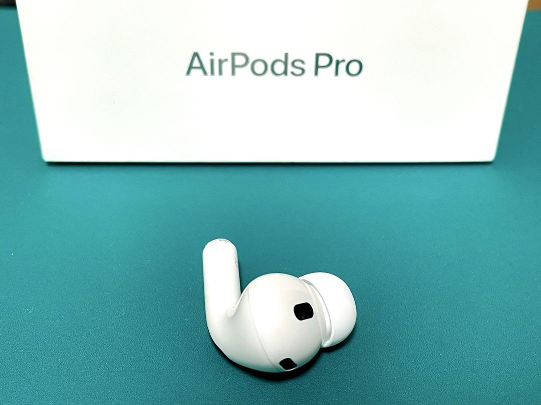 【美品】AirPods Pro2 右耳のみ A2698 イヤーチップ新品 正規品