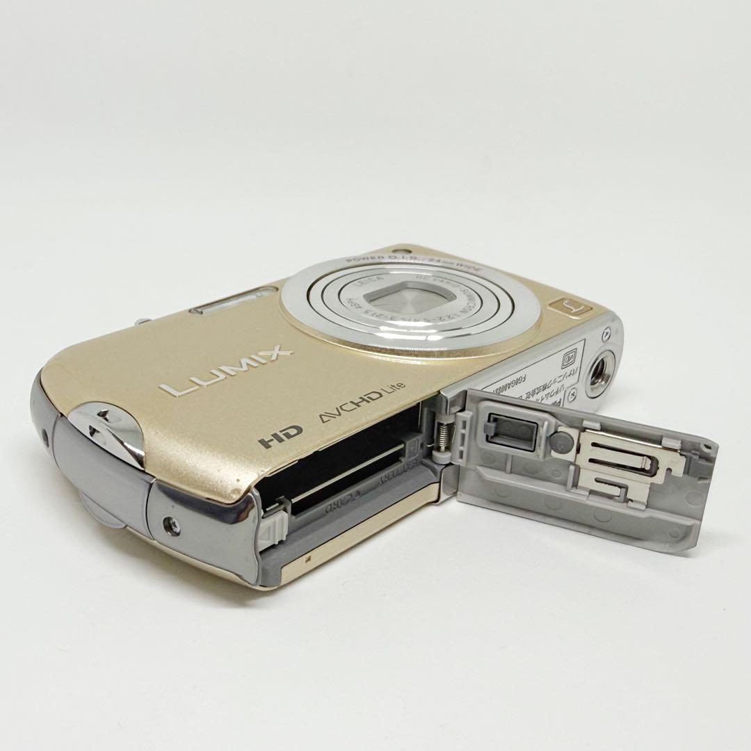Panasonic LUMIX DMC-FX70 ゴールド コンデジ Panasonic LUMIX DMC-FX70 ゴールド コンデジ