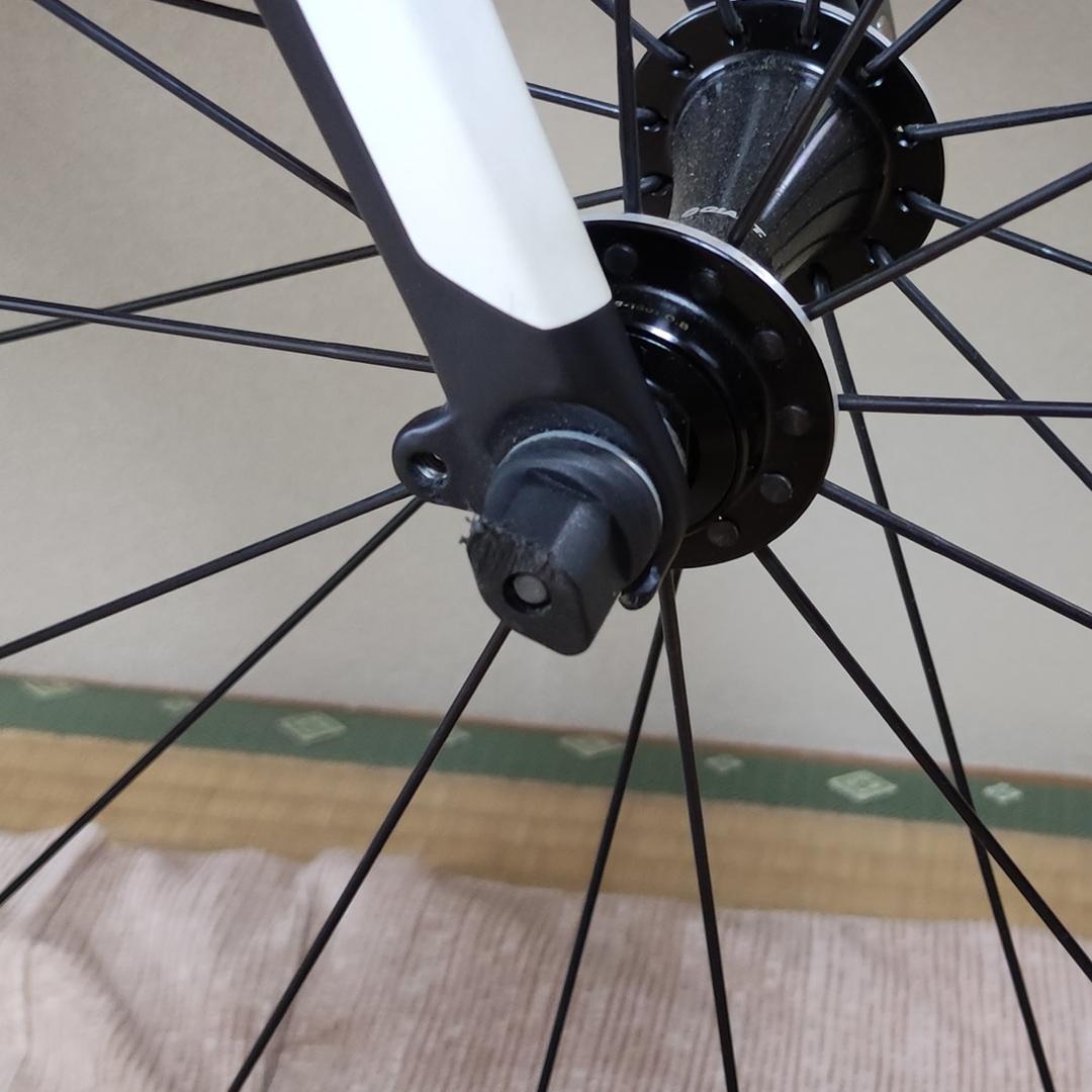 【送料込み】ロードバイク GIANT DEFY1【サイクルコンピュータ付き】
