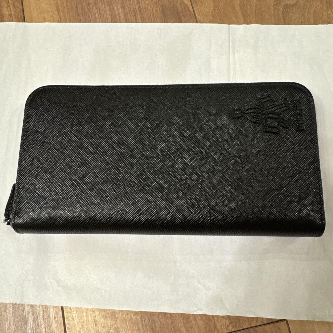 PRADA 長財布 黒 SAFFIANOレザー　新品未使用