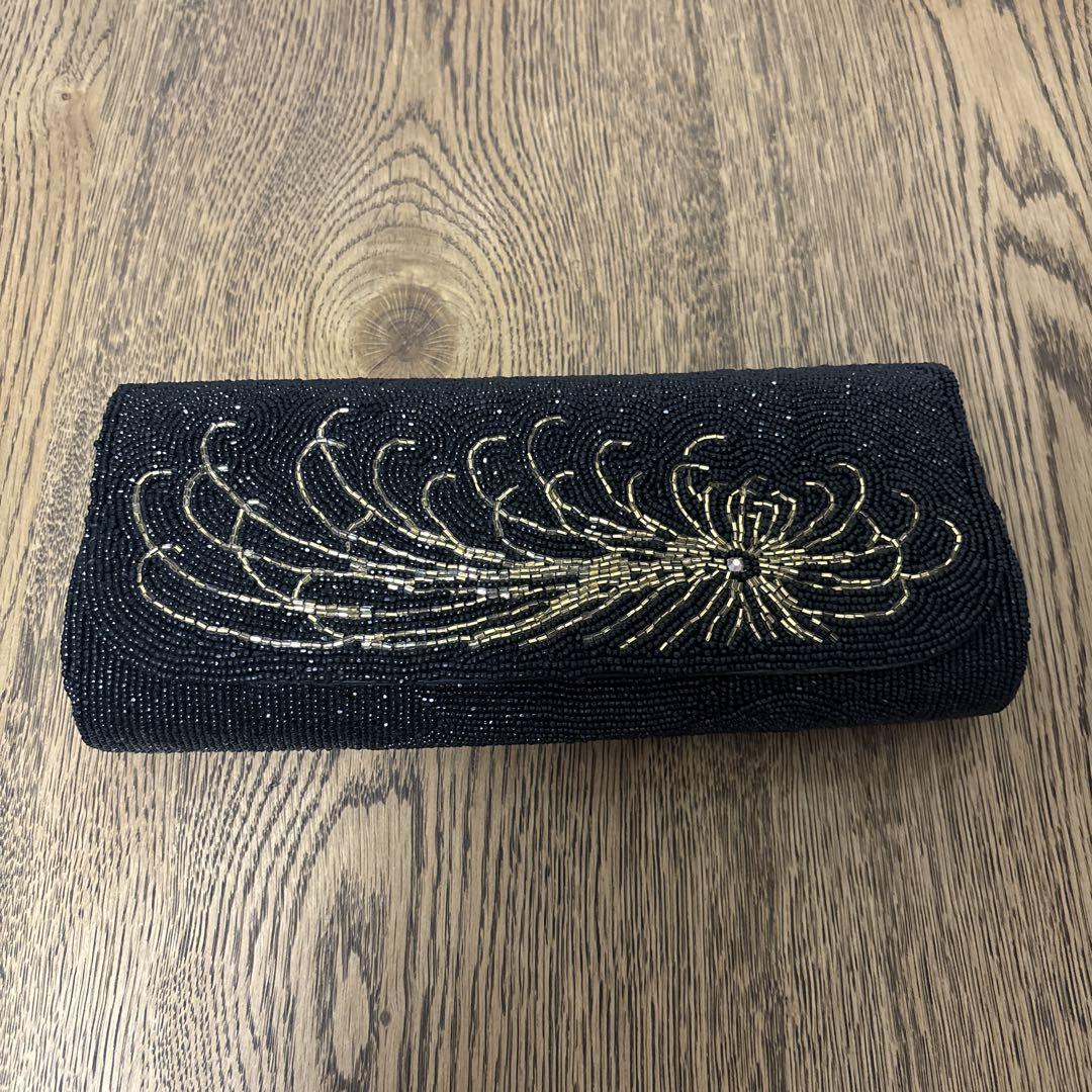 ビーズ刺繍 黒 クラッチバッグ - メルカリ