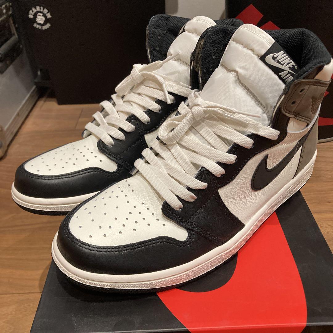 Nike Air Jordan 1 ダークモカ