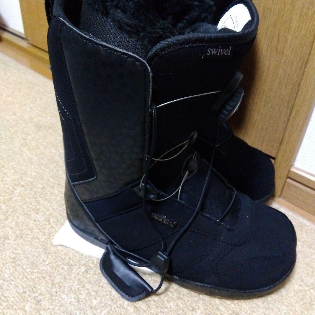 専用です。swivel 黒 女性用スノーボードブーツ