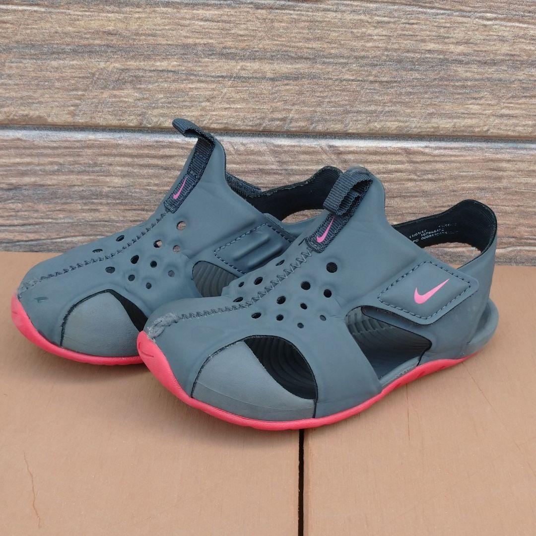 Nike ベビーサンダル メルカリ