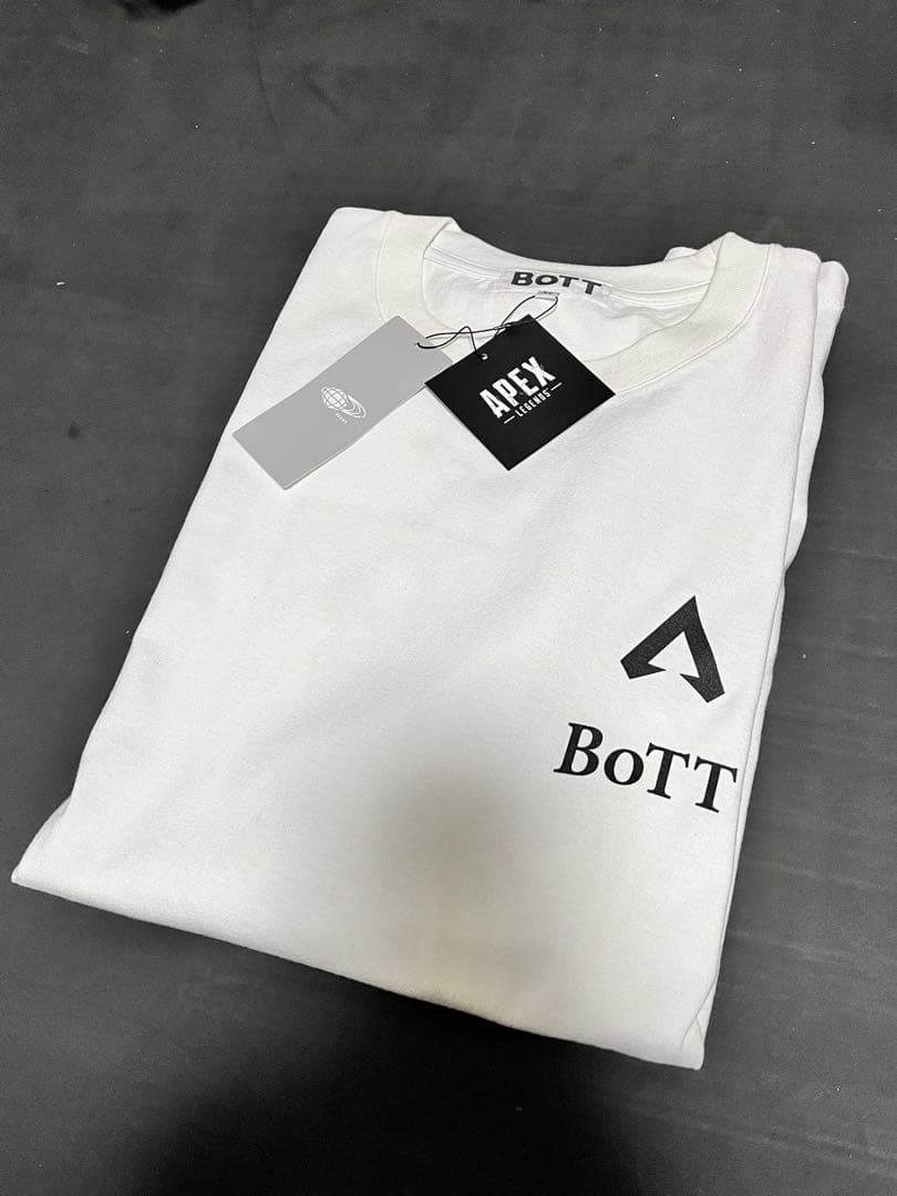 お気にいる 【新品未使用】APEX LEGENDS™ T BEAMS × BoTT × パーカー