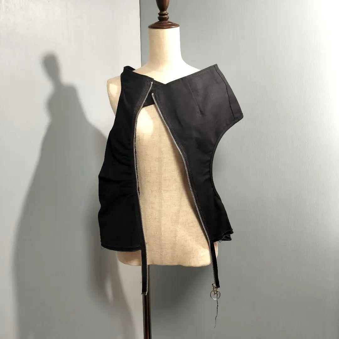美品◇Alice Auaa◇アリスアウアア◇希少デザインベスト 美品◇Alice Auaa◇アリスアウアア◇希少デザインベスト