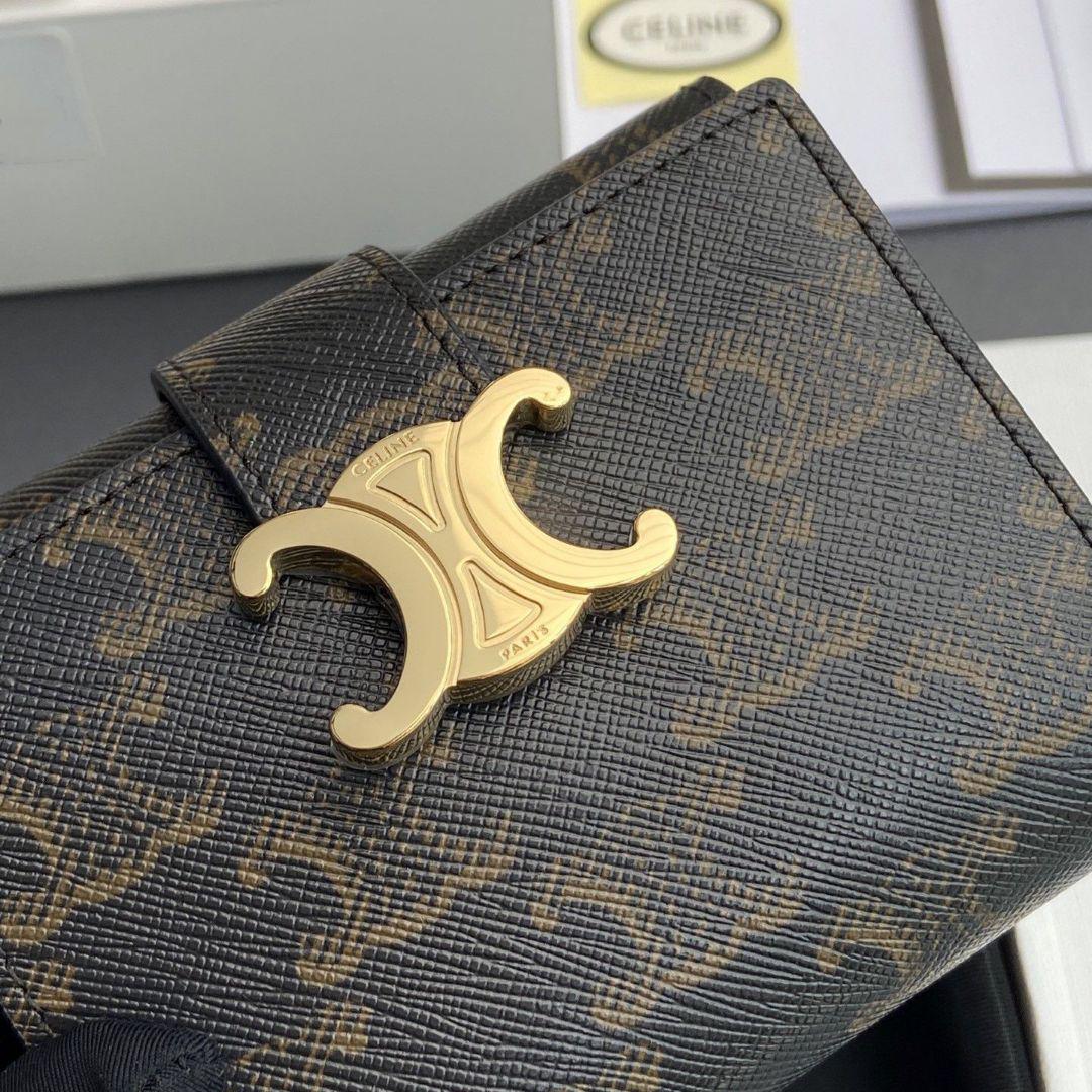 美品 ☆CELINE セリーヌ　三つ折り財布