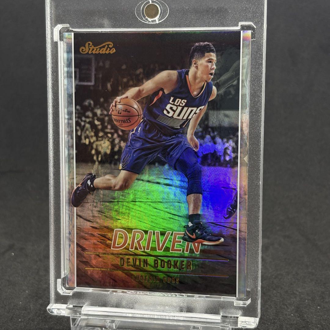 127】NBAカードDevin Booker デビンブッカー studio - メルカリ