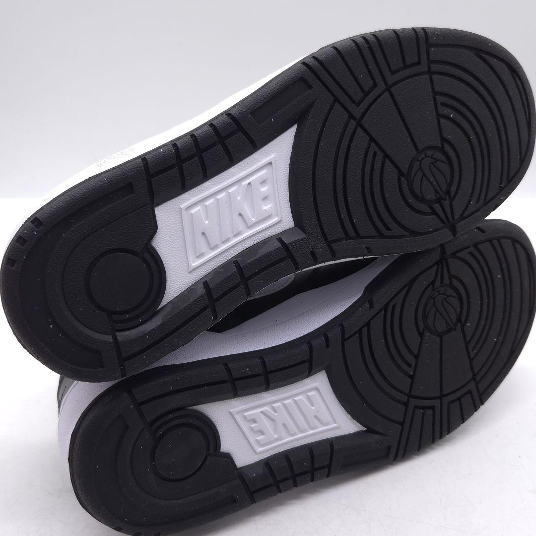 未使用 NIKE FULL FORCE LO ナイキ フルフォース スニーカー