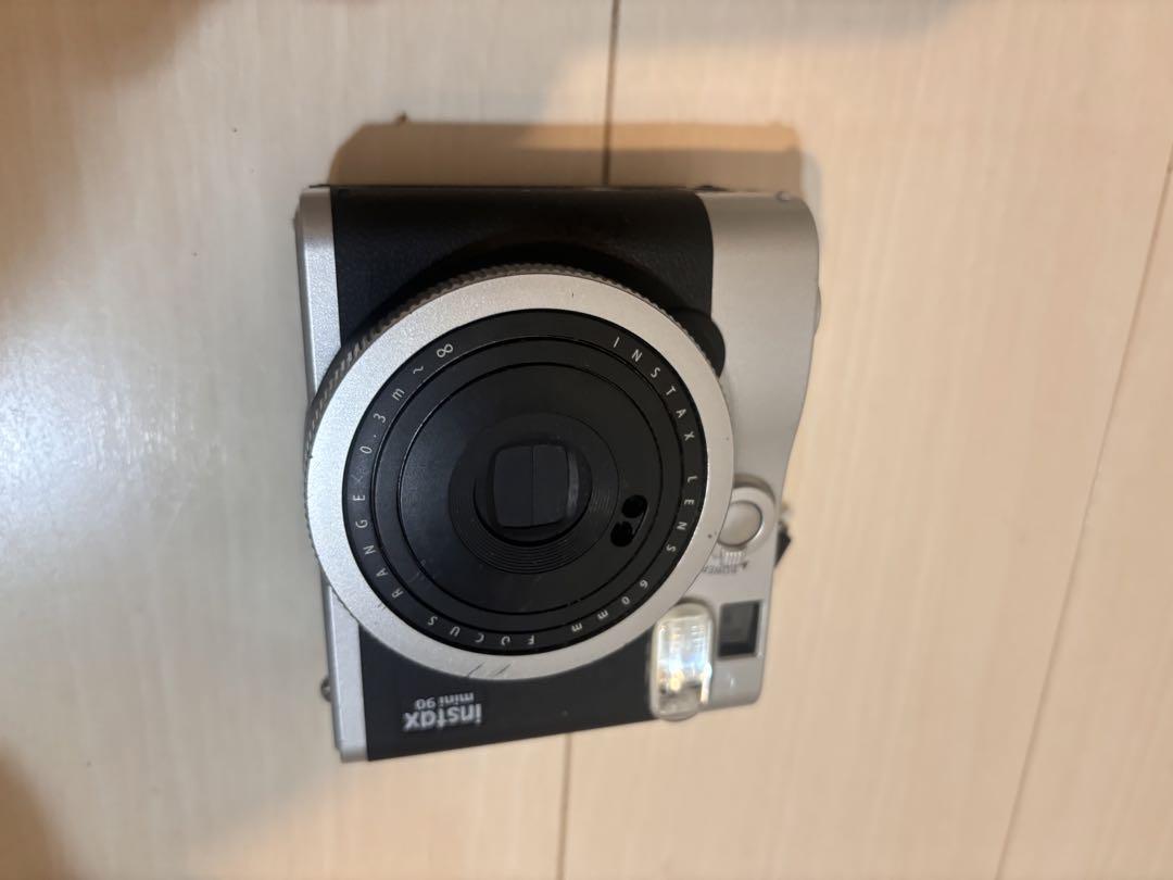 富士フイルム INSTAX Mini 90 neo classic