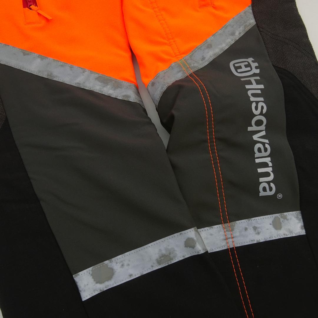 新品　Husqvarna　ハスクバーナプロテクティブズボンテクニカルサイズ(L)