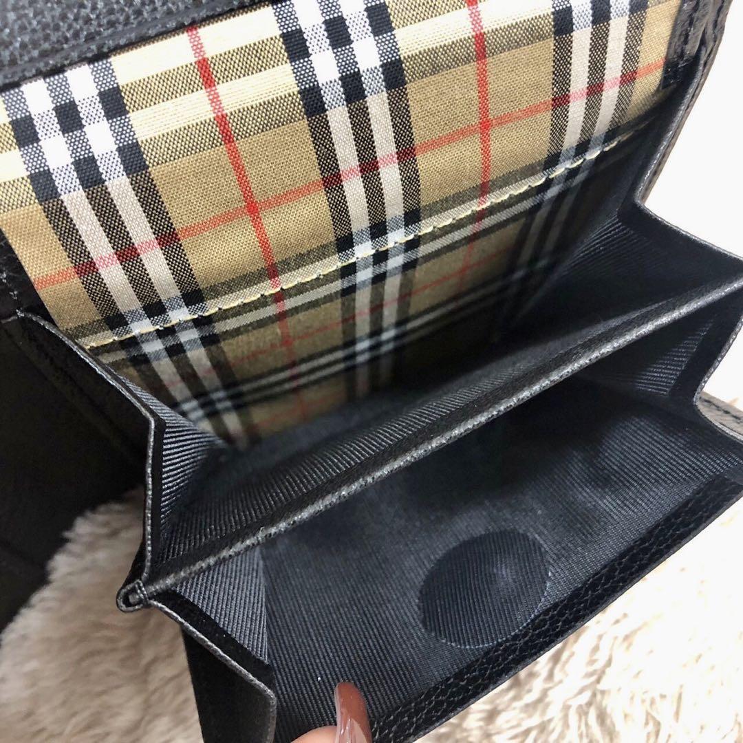 BURBERRY バーバリー 二つ折り財布