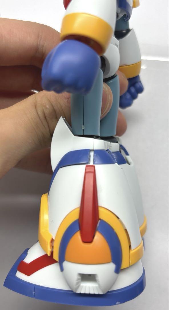 コトブキヤロックマンX4 フォースアーマー ロックマン11 カプコン