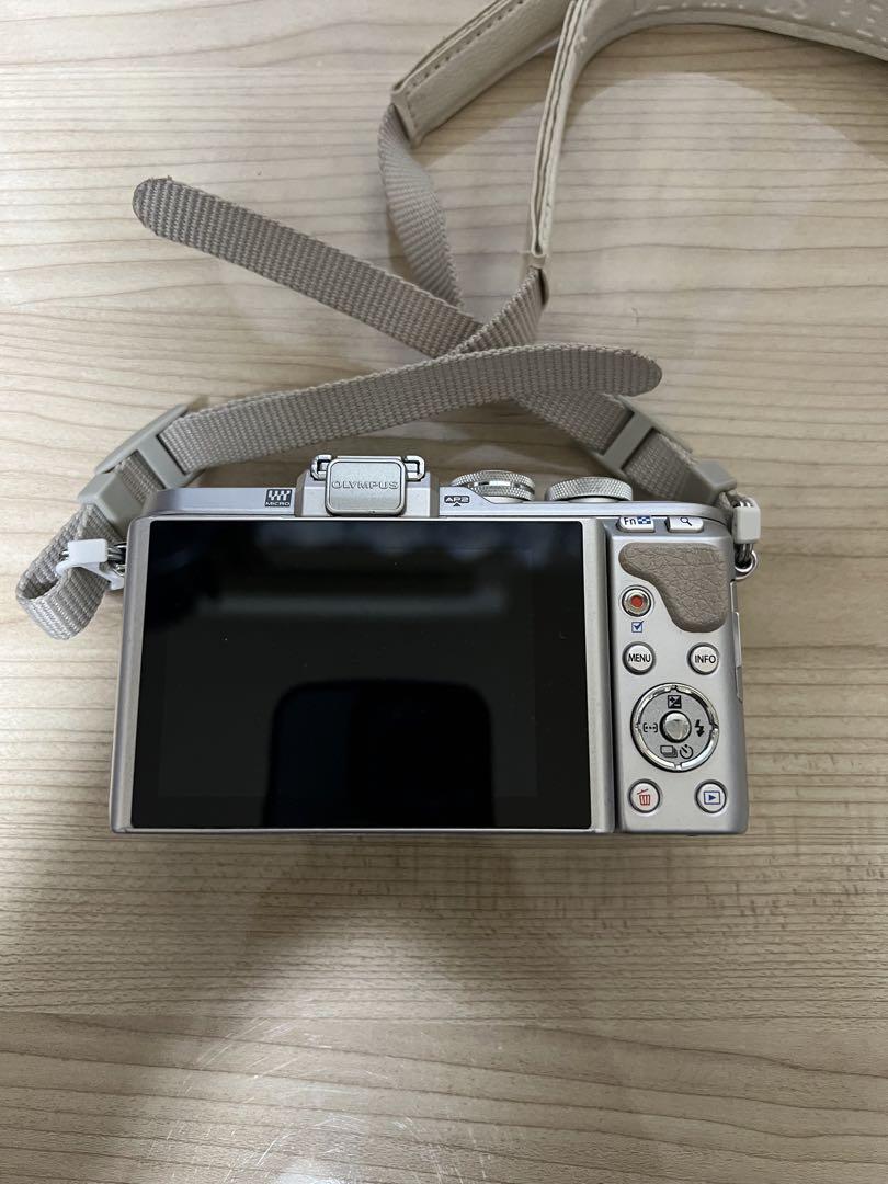 OLYMPUS PEN E-PL8 ホワイト ミラーレス一眼カメラ