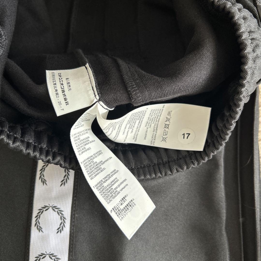 Fred Perry ジャージセットブラック　メンズ身長178㌢体重75~85㌔