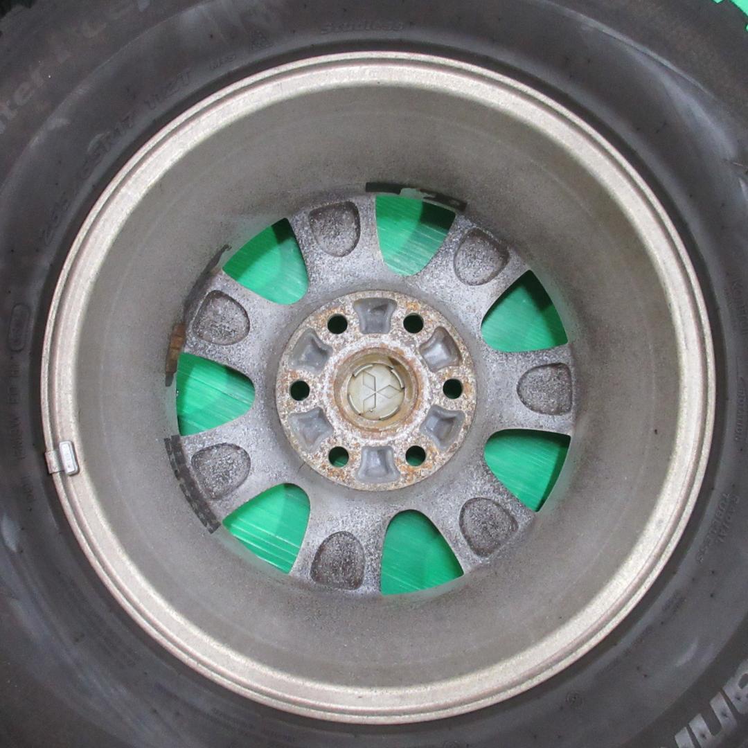 希少 三菱 パジェロ純正 265/65R17 2022年バリ山スタッドレス