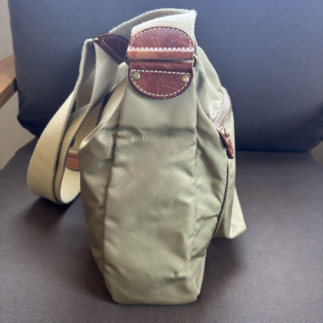 美品✨フェリージ 9362 ショルダーバッグ