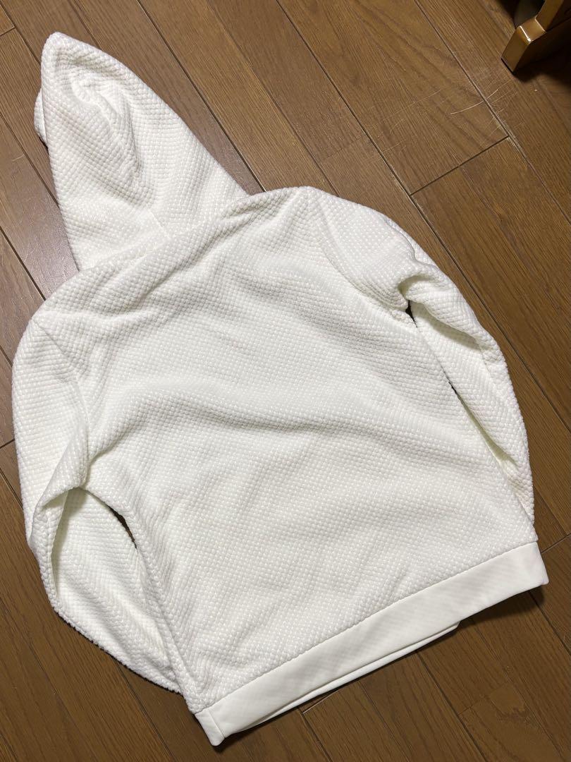 FILA フード付テニスウエア　Mサイズ