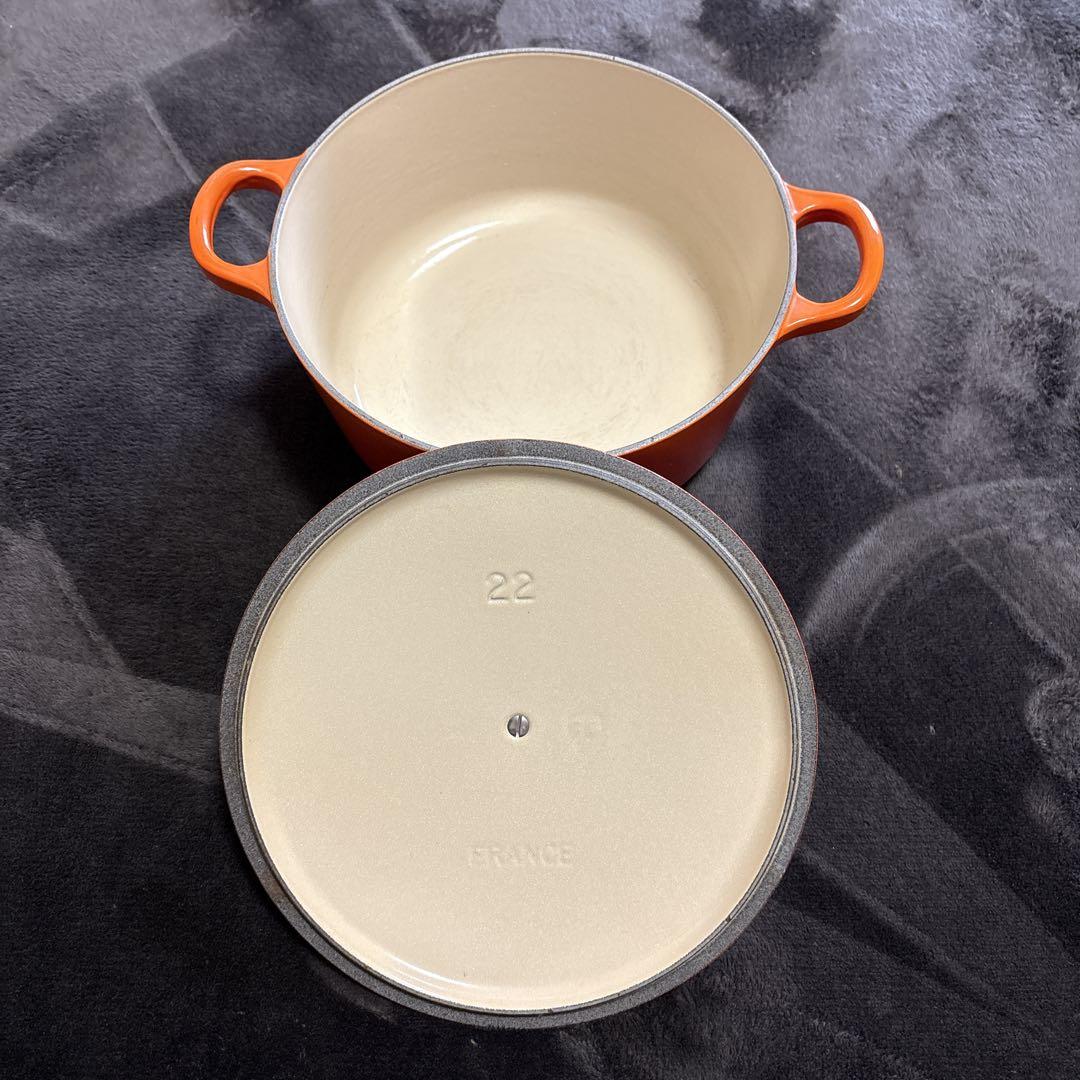 11日までお値下げ価格♪ LE CREUSET 両手鍋 22cm オレンジ