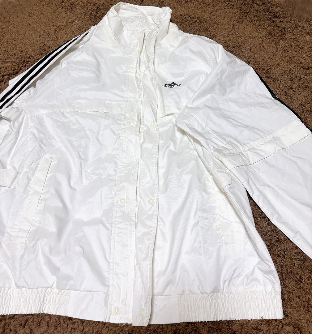 3556アディダス【L】 ジャージ上下セット　ナイロン美品　ユニセックス