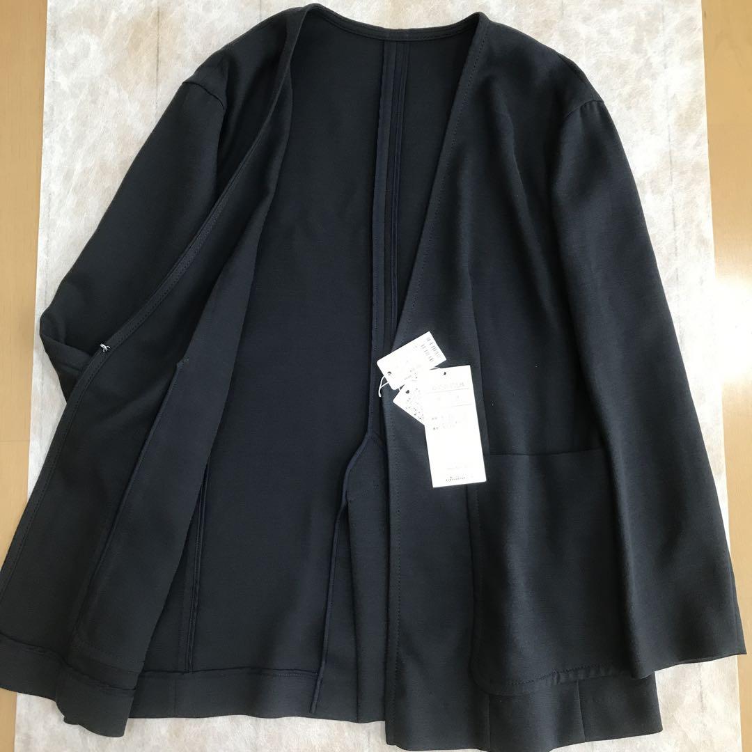 新品 トゥモローランドCollection ノーカラーJK ネイビー 34 - メルカリ