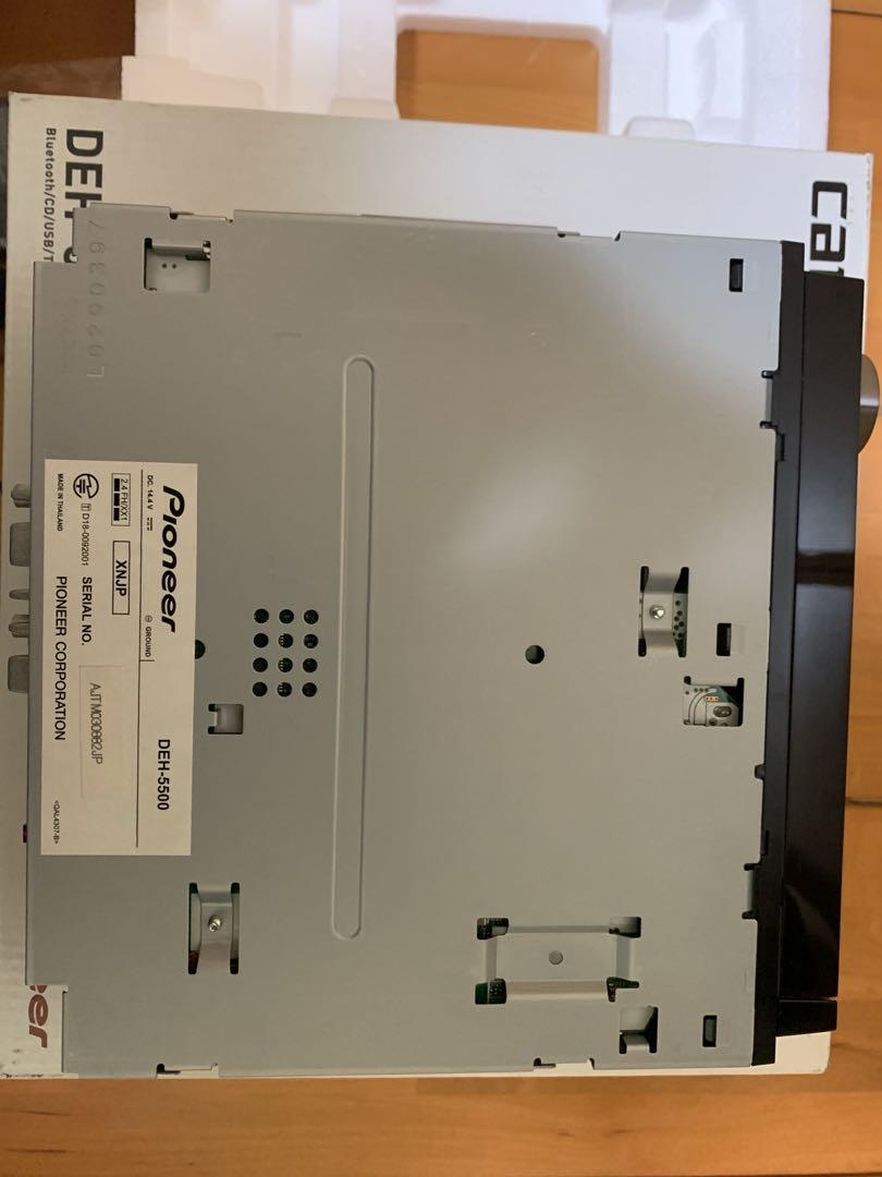 【美品】Pioneer DEH-5500 カーオーディオ