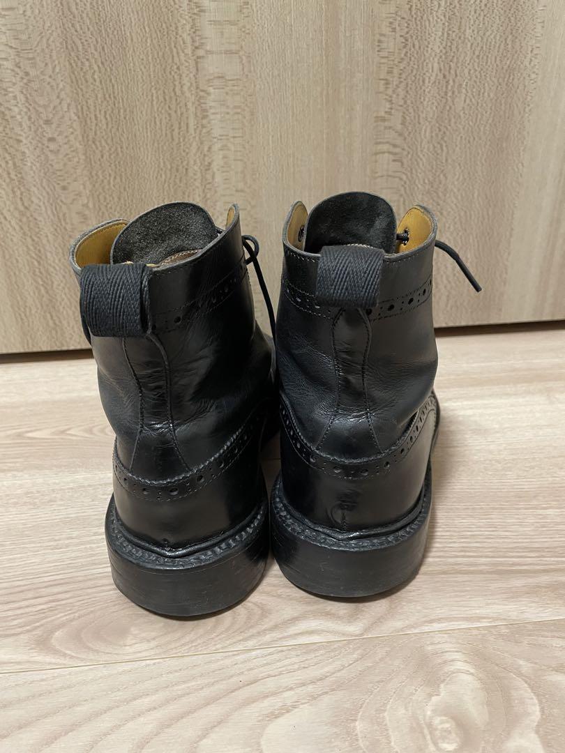 Tricker's 黒 ウィングチップ チャッカブーツ サイズ8