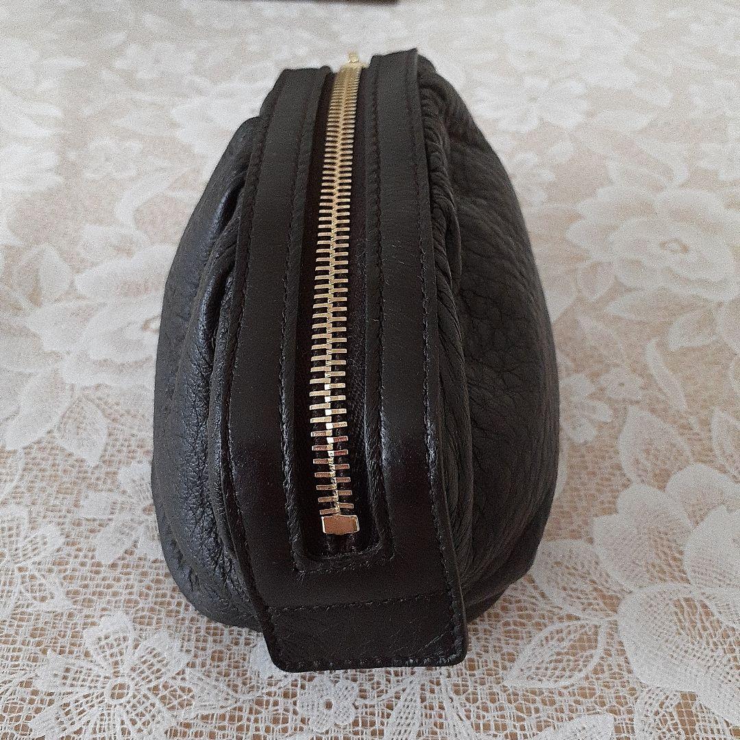 【未使用】GUCCI グッチ ブラックレザー ポーチ　表革製　黒