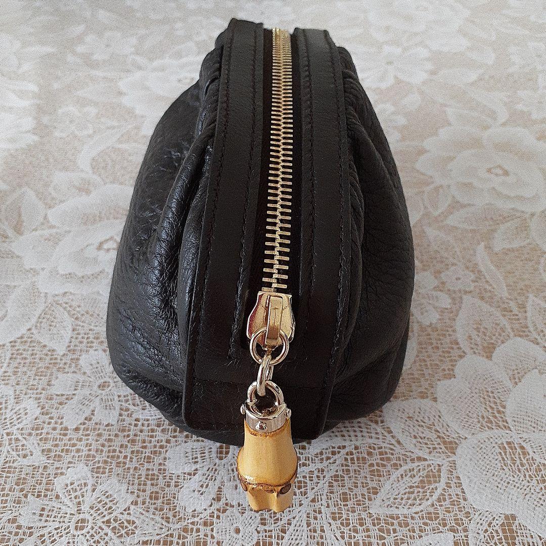【未使用】GUCCI グッチ ブラックレザー ポーチ　表革製　黒