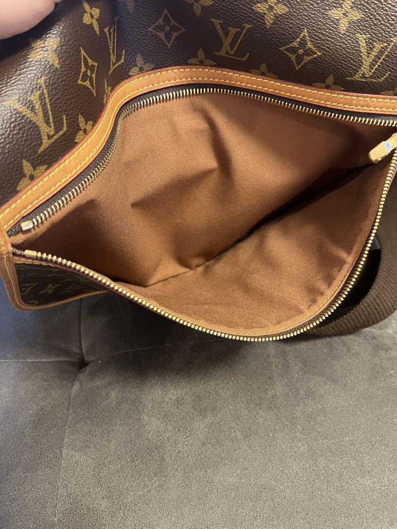 美品 Louis Vuitton メッセンジャー ボスフォールGM M40105