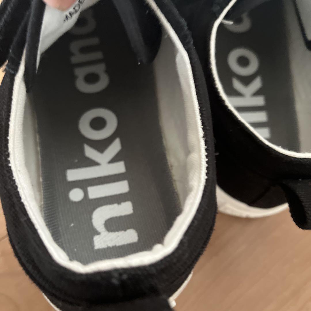 楽天市場】(U)ORNKワイヤレスイヤホンケース niko and