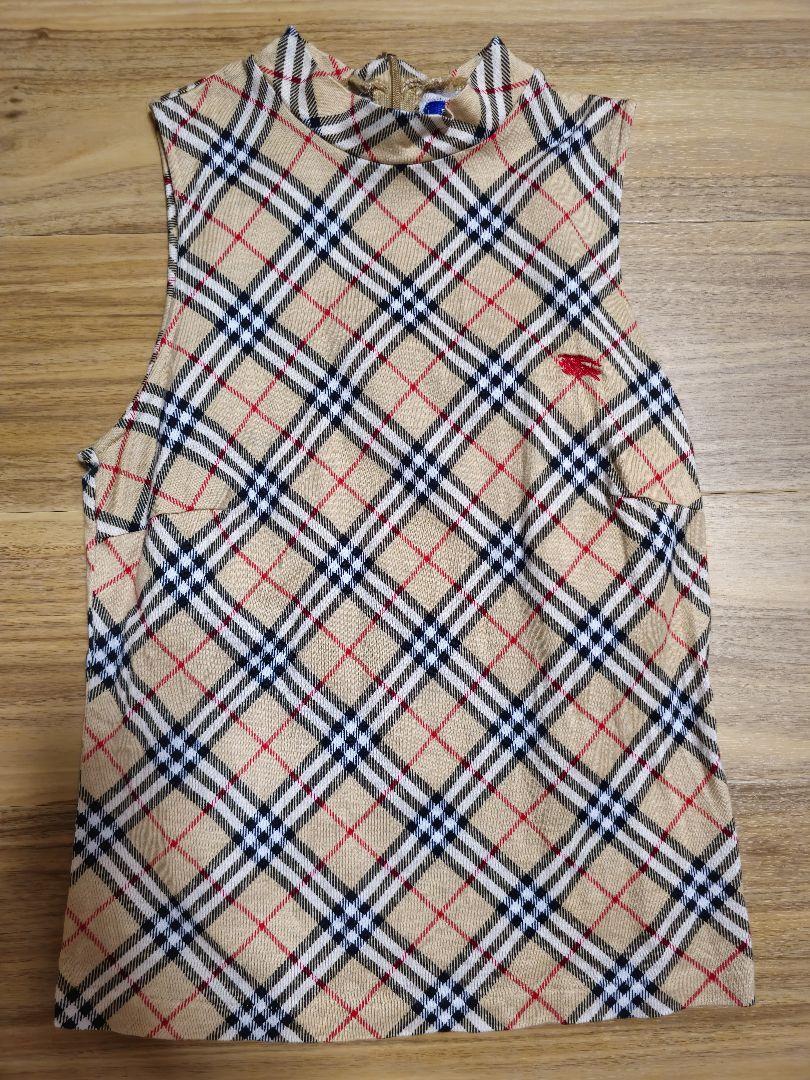✨希少✨BURBERRY ノースリーブベスト サイズ40 黒　ノバチェック ✨希少✨BURBERRY ノースリーブベスト サイズ40 黒 ノバチェック