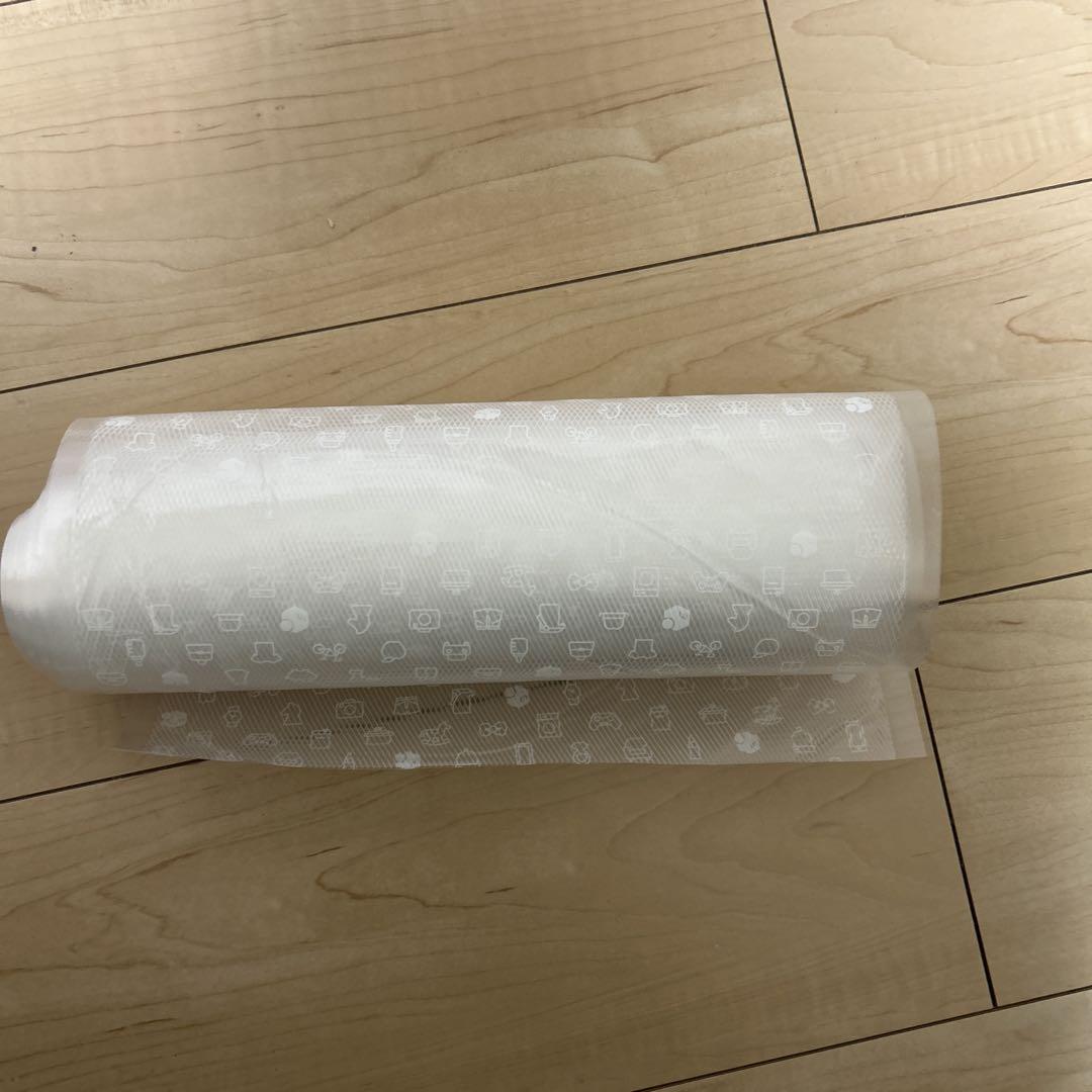 メルカリ 衣類用圧縮シーラー 梱包圧縮機 クッション 保護 保存 梱包グッズ