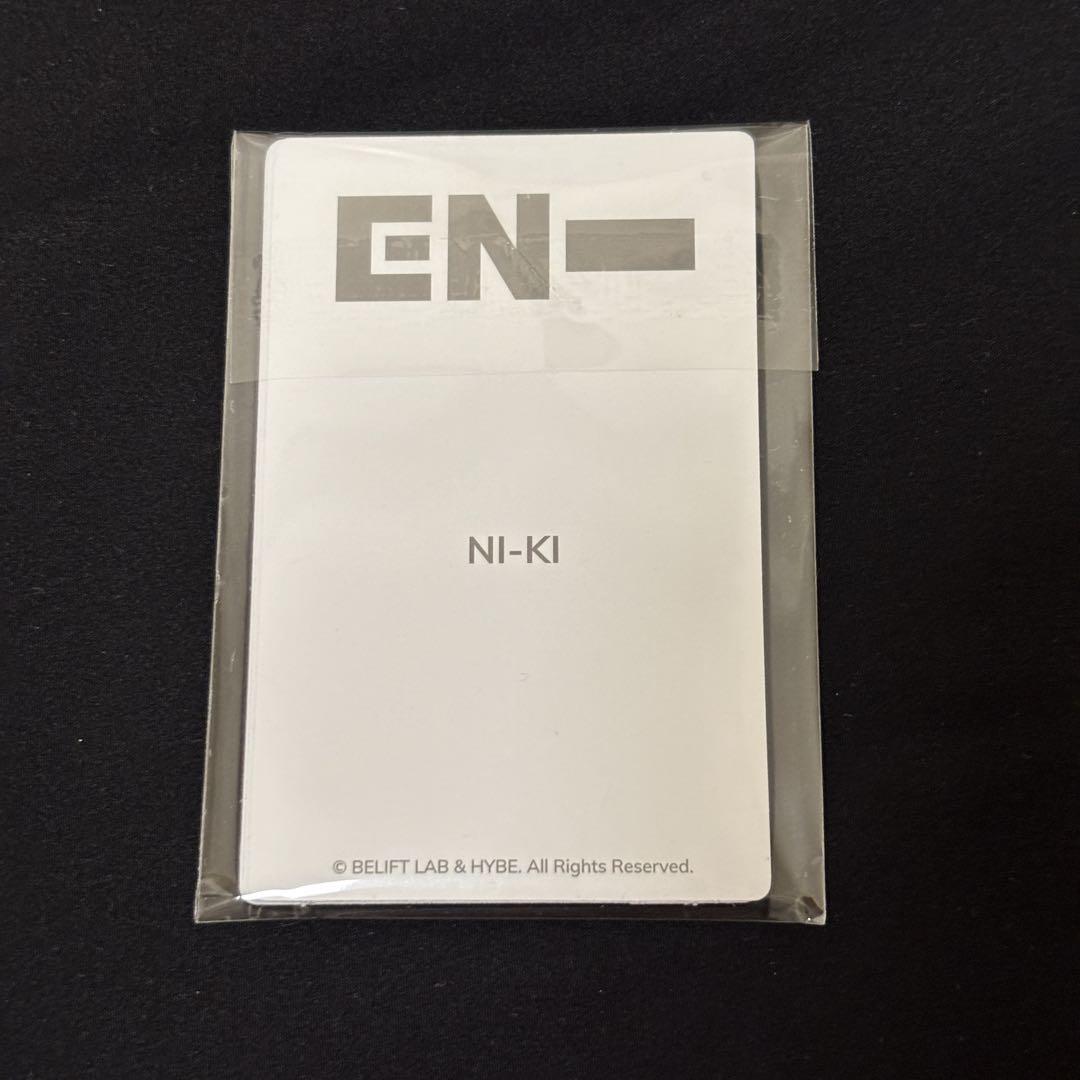 ENHYPEN 公式ペンライト ver2 本体 フォトカード付 - メルカリ