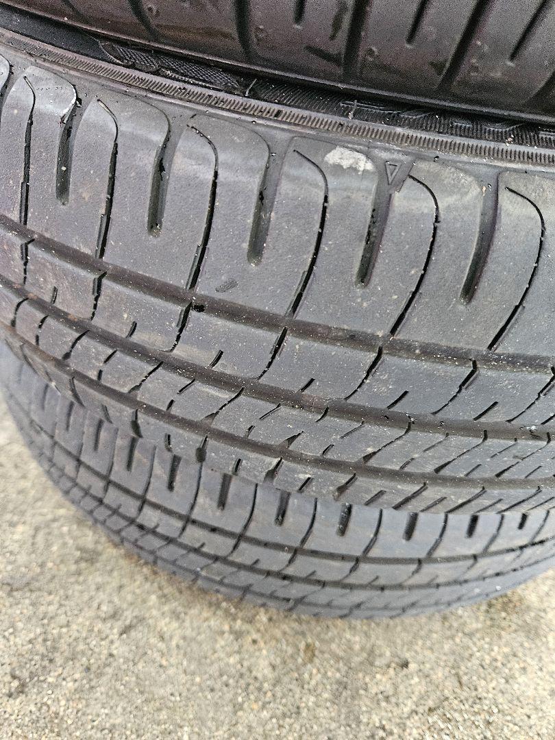 バリ溝！！！　165/60R15 国産夏タイヤ４本セット！！
