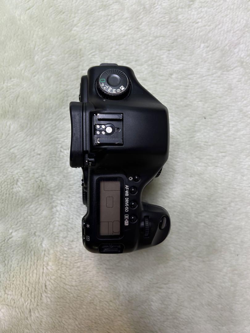 Canon EOS 5D デジタル一眼レフカメラ