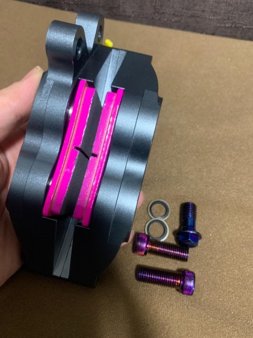 ☆最安値に挑戦 台湾 Folamdo 40mm 4POT ブレーキキャリパー ブレーキ